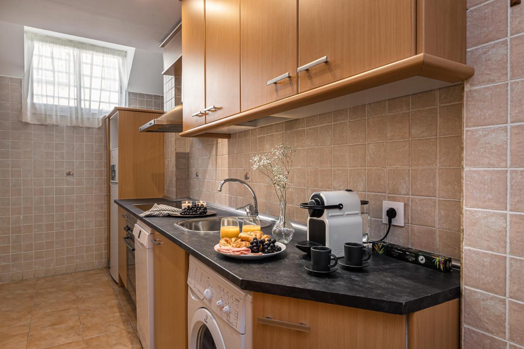 Waou Gran Via Attic - Corta Duracion Apartment Madrid Exterior foto